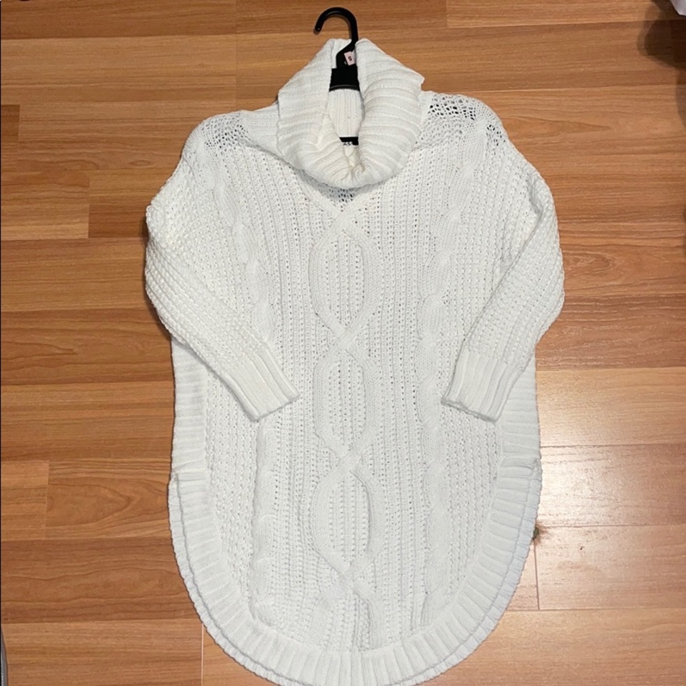 Express sweater never worn!